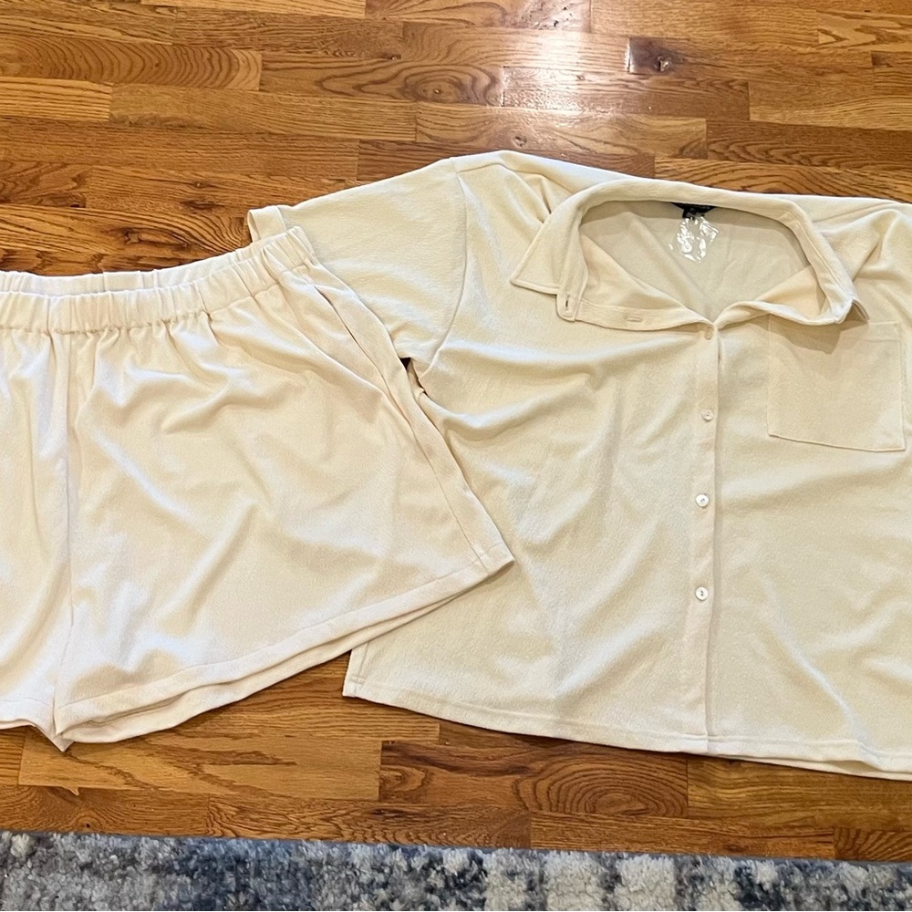 Davi & Dani Cream Women's Sleepwear Set Size 3XL
